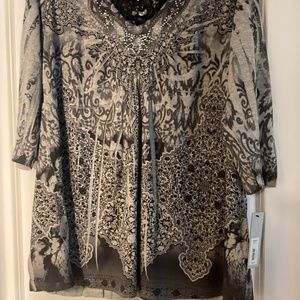 Black Ivory Tunic Top